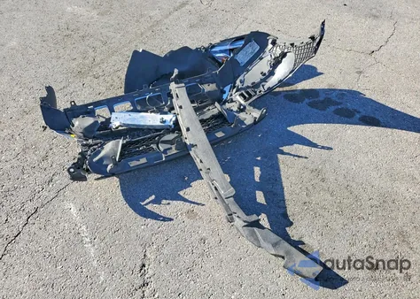 2018 Mercedes-Benz Glc 300 4Matic z USA, uszkodzony, nr VIN WDC0G4KB4JV071220